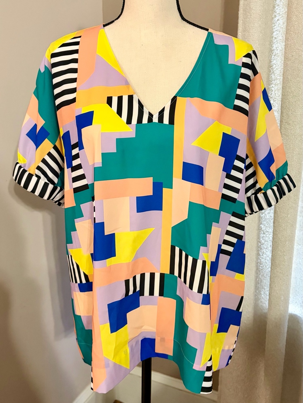 CROSBY by Mollie Burch Geometric V-Neck Tunic in Teal, Peach & Yellow